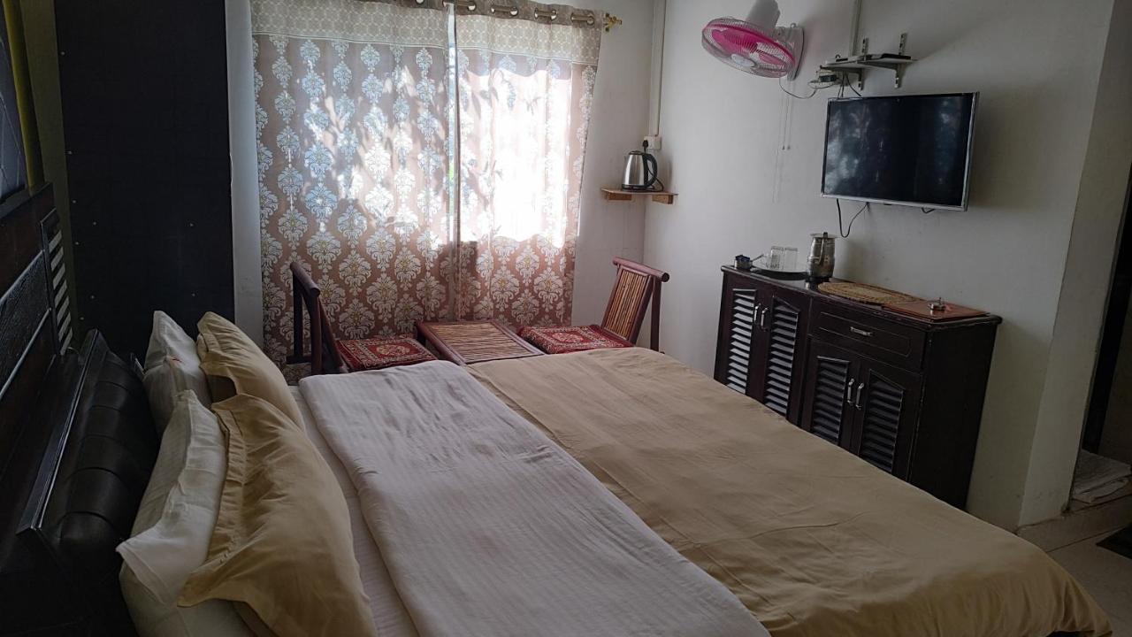Mcleodganj Bed & Breakfast แมคลอยด์กันจ์ ภายนอก รูปภาพ