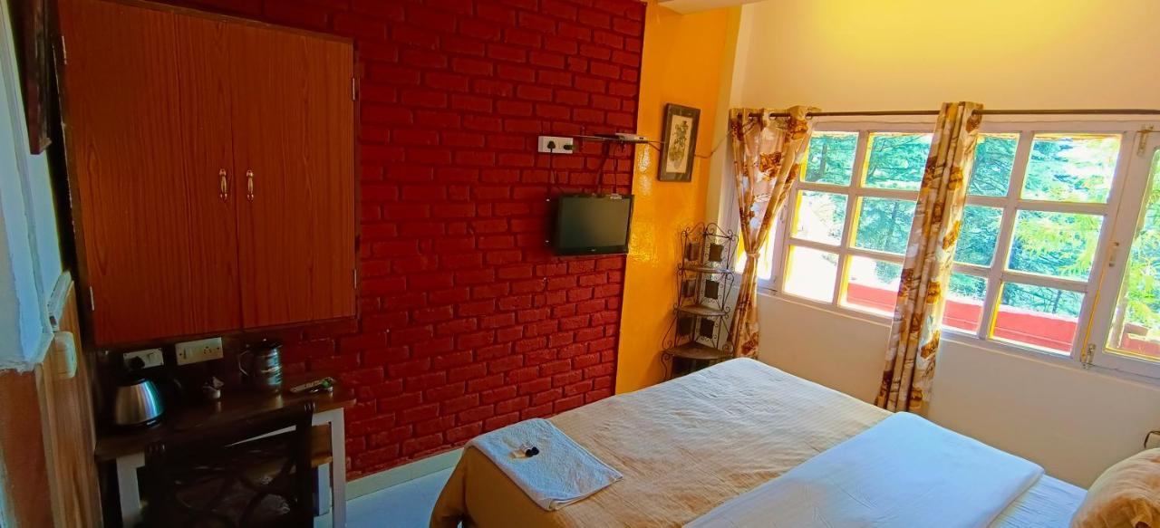 Mcleodganj Bed & Breakfast แมคลอยด์กันจ์ ภายนอก รูปภาพ